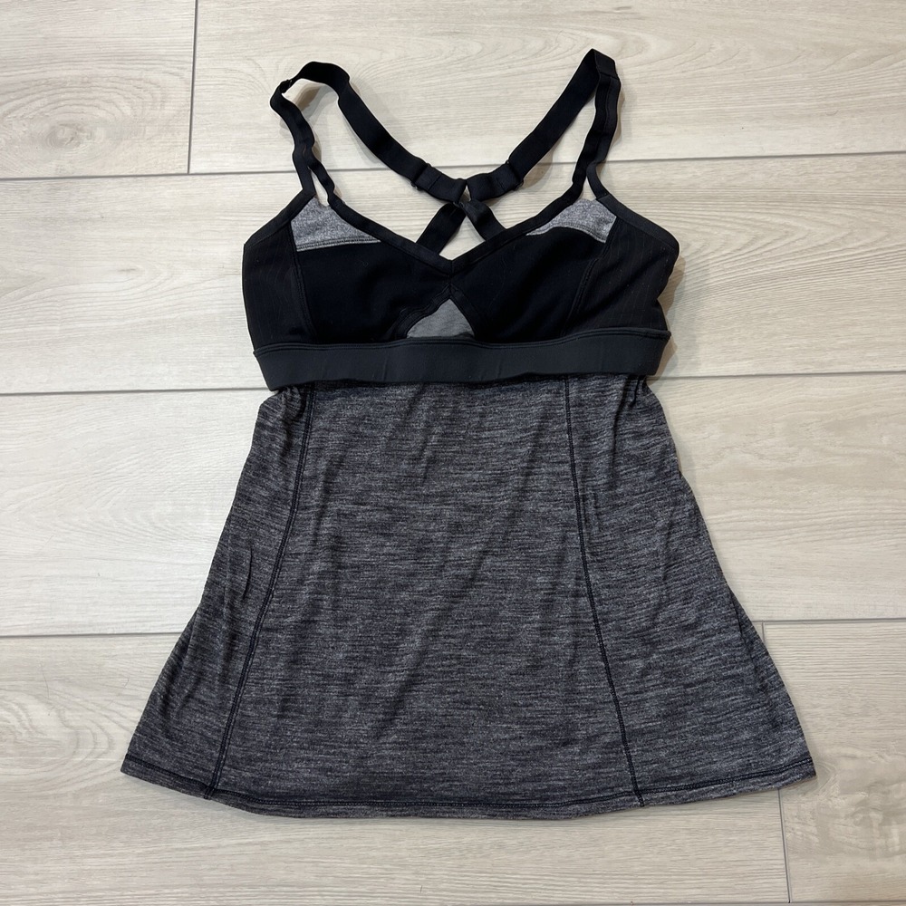 Lululemon Black Gray Tank Top Full Length Built In Bra Performance Shirt Size 6